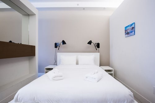 ガスタウンの明るいスタジオ