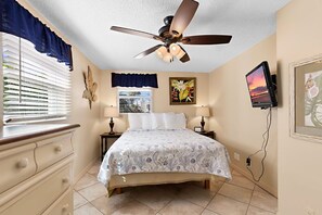 2 bedrooms, iron/ironing board, travel cot, free WiFi