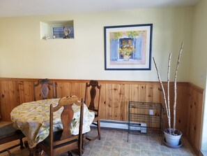Dining - Terrebonne, "The Good Earth" is a place to rest and renew.  (Missoula)