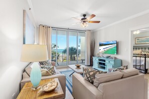 Interior - Waterscape B304 ~ Amazing Beach & Lazy River Views ~ Free Beach Service (Fort Walton Beach)