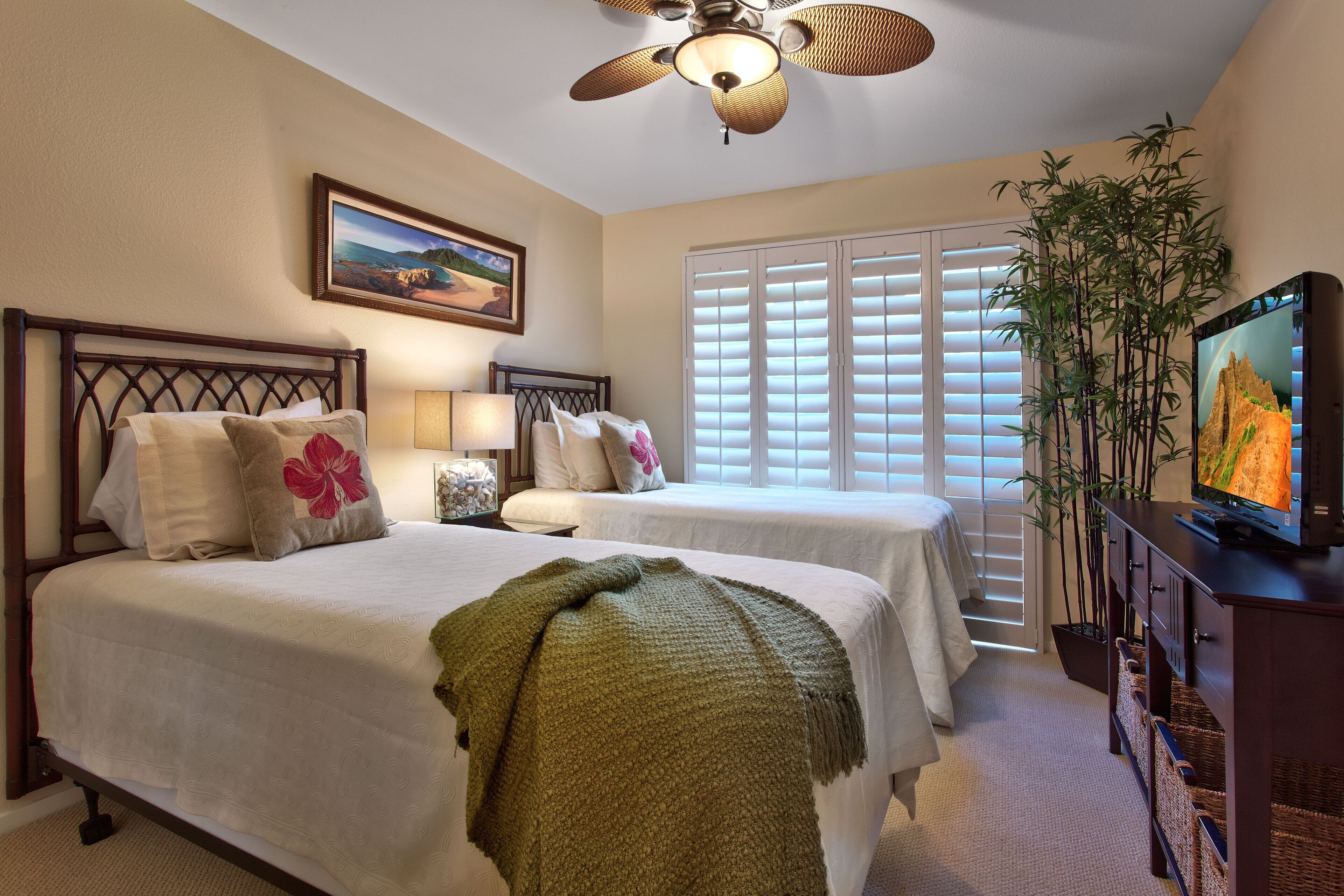 2 bedrooms, iron/ironing board, travel crib, WiFi