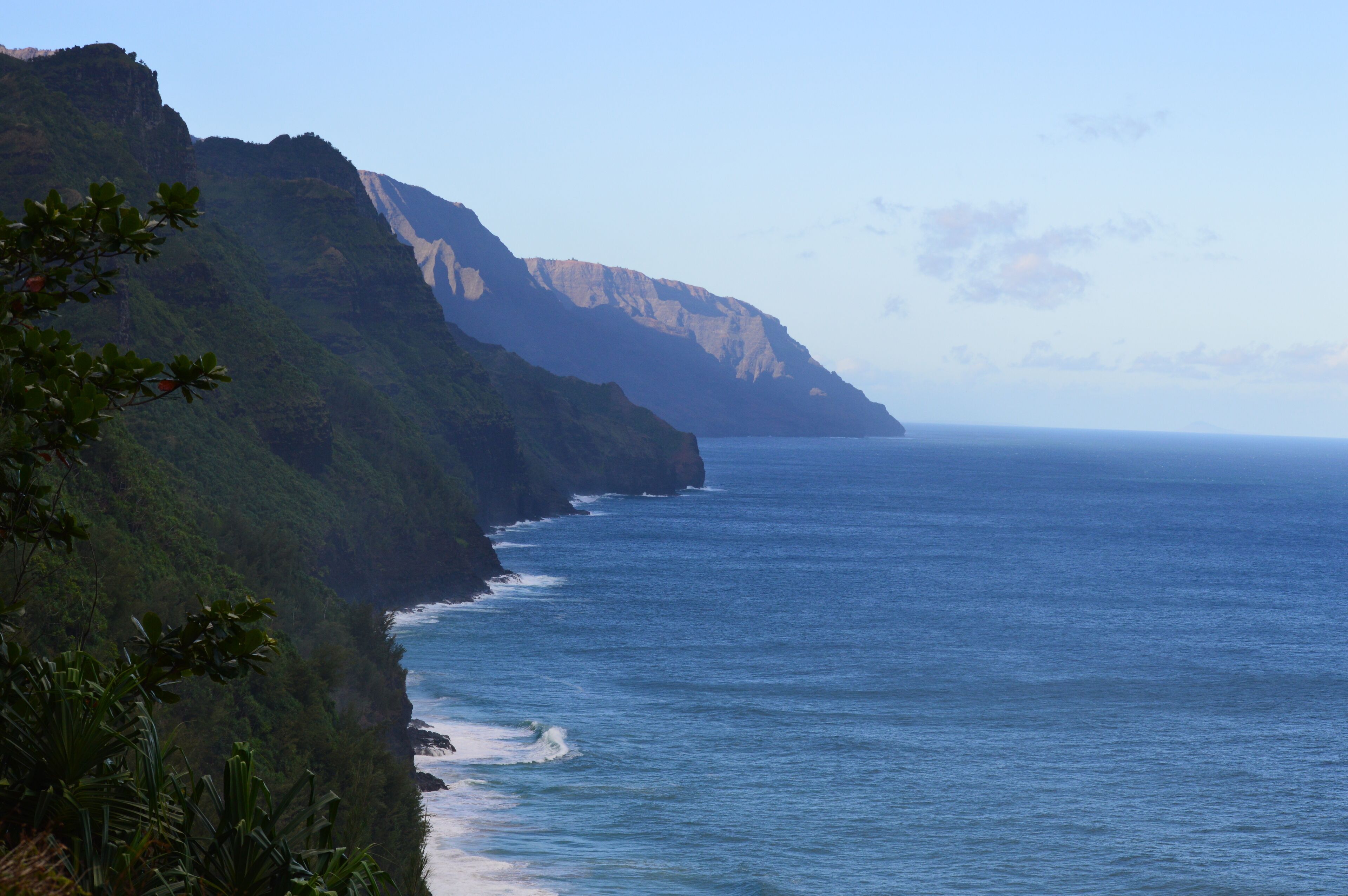 Beach nearby, sun loungers, beach towels