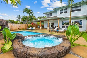 Pool - Private pool and jacuzzi oasis; walk to the beach, golf, restaurants, shopping (Princeville)