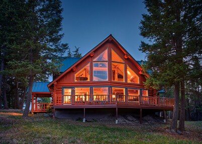 Secluded & Convenient Glacier-View Log Home on 15 Acres  Fully Updated 3BR/2Bath