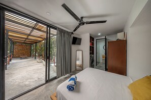 7 bedrooms, in-room safe, desk, WiFi - Casa Carolina Tulum- Only Private beachfront in Hotel Zone (Tulum)