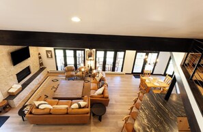 TV, fireplace, DVD player
