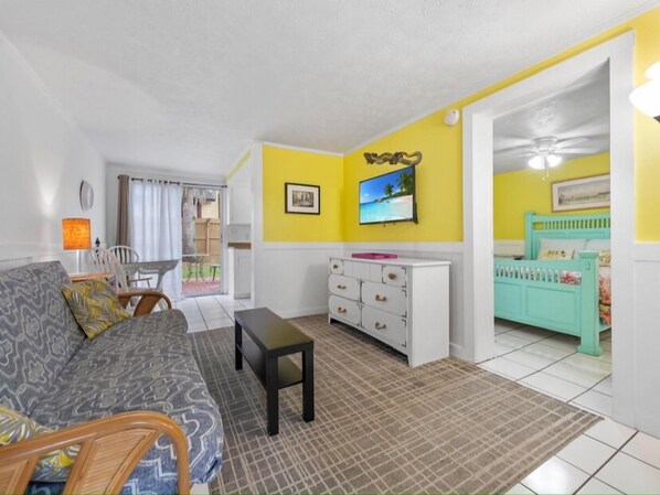 1 bedroom, iron/ironing board, Internet, bed sheets