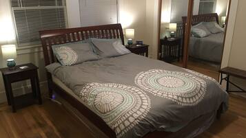 2 bedrooms, in-room safe, iron/ironing board, travel crib