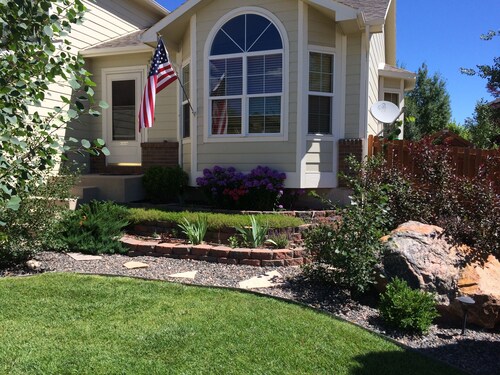 Quiet Family Friendly Home near AFA/Downtown Monument/I25 - Great Monthly Rates!