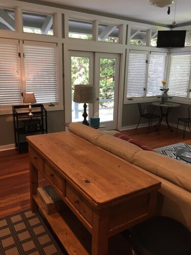 The most Special and Charming Cottage in Pinehurst...clean,close,and comfortable