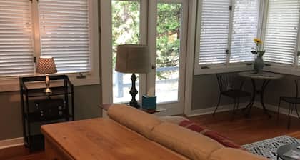 The most Special and Charming Cottage in Pinehurst...clean,close,and comfortable