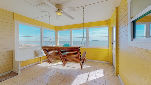 Sun and Moon-Beachfront home 3 bedroom, 3 bath, sleeps 8
