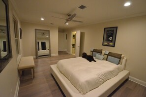 4 bedrooms, iron/ironing board, free WiFi, bed sheets