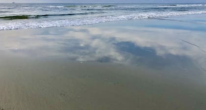 Pelican Hub, a beach house in beautiful Sunset Beach, 1 block from beach access!