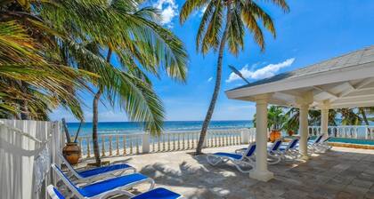 Directly on the Beach - Beachfront - Facing beach swimming pool - 5 bdrm