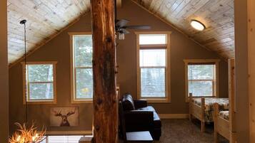 3 Schlafzimmer, Bügeleisen/Bügelbrett, kostenloses WLAN, Bettwäsche