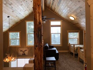 3 quartos, ferros/tábuas de passar roupa, Wi-Fi de cortesia