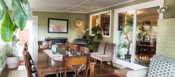 Vineyard Views in the Heart of the Napa Valley