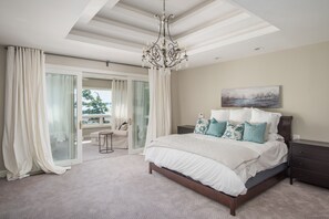 5 bedrooms, iron/ironing board, free WiFi, bed sheets - Robert Trent Jones , Wilson Dam view & Water retreat (Muscle Shoals)