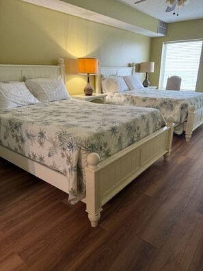 4 chambres, accès Internet, draps fournis