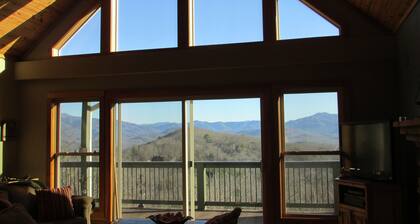 Stay at The Overlook - A Blueridge Mountain Getaway!
