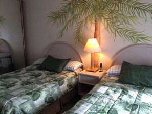 1 bedroom, in-room safe, iron/ironing board, WiFi