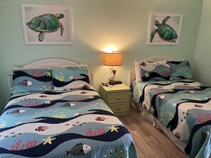 3 slaapkamers, een strijkplank/strijkijzer, wifi, beddengoed