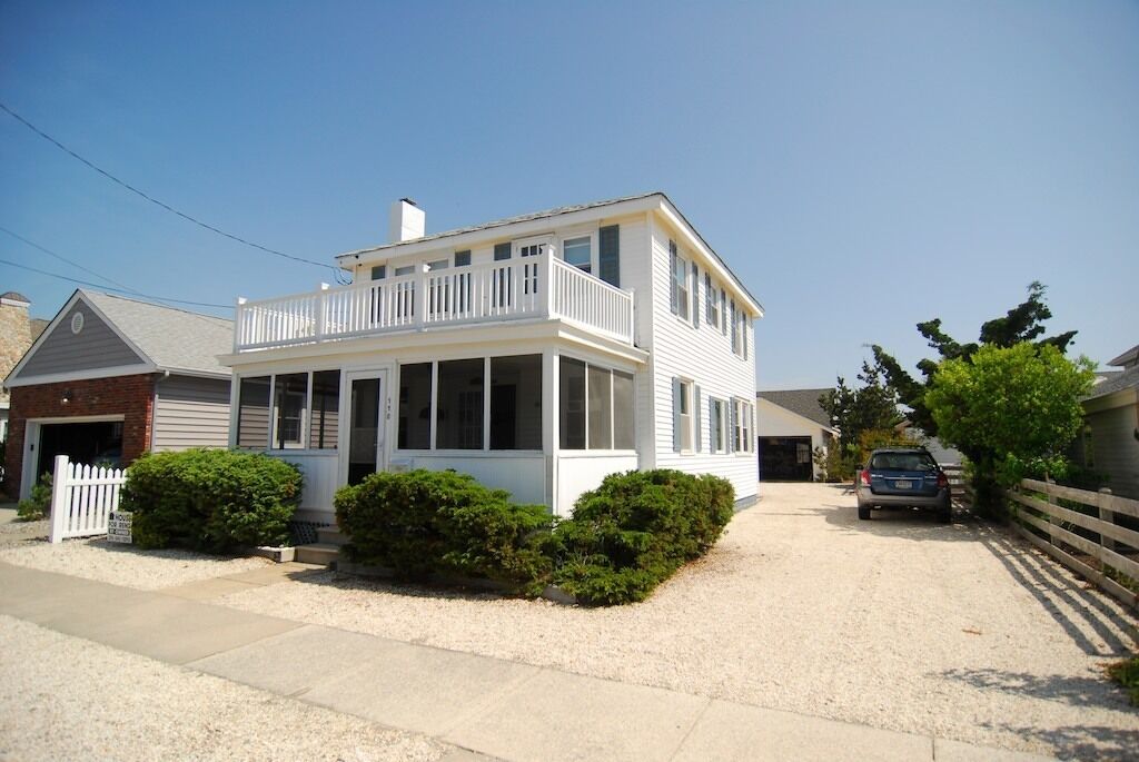 Old Time Beach House with Modern Amenities