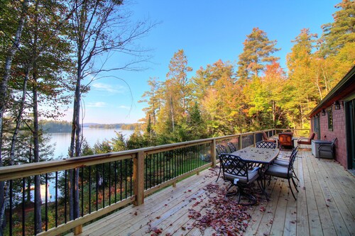 New Lakefront Upper Saranac Lake Home, Winter or Summer, Sleeps Up To 20!