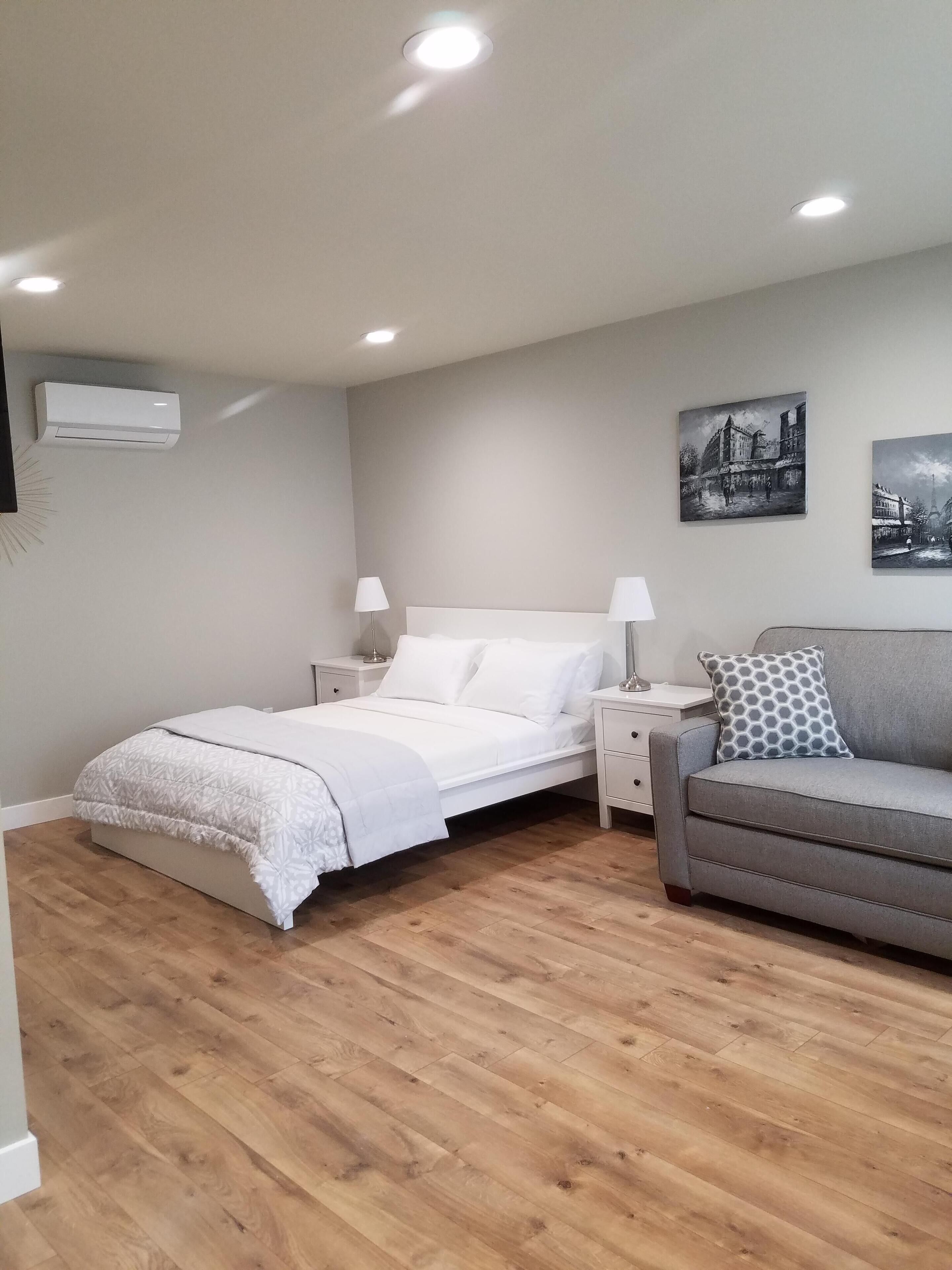 Comfort -  cottage  in a Downtown San Jose. Comfortable for 2-3  people