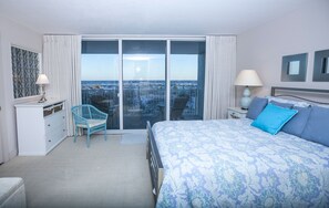 2 Schlafzimmer, Bügeleisen/Bügelbrett, Reisekinderbett, kostenloses WLAN