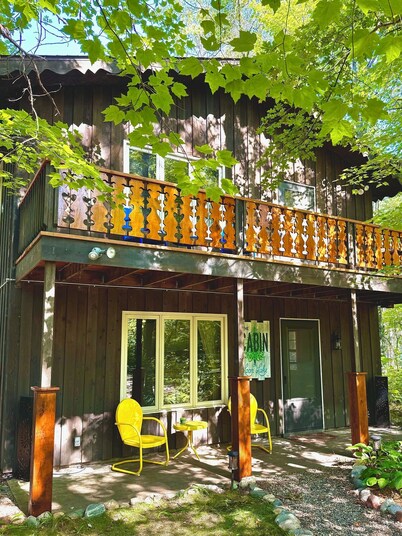 "The Cabin" on the shore of Loon Lake! Create Memories!