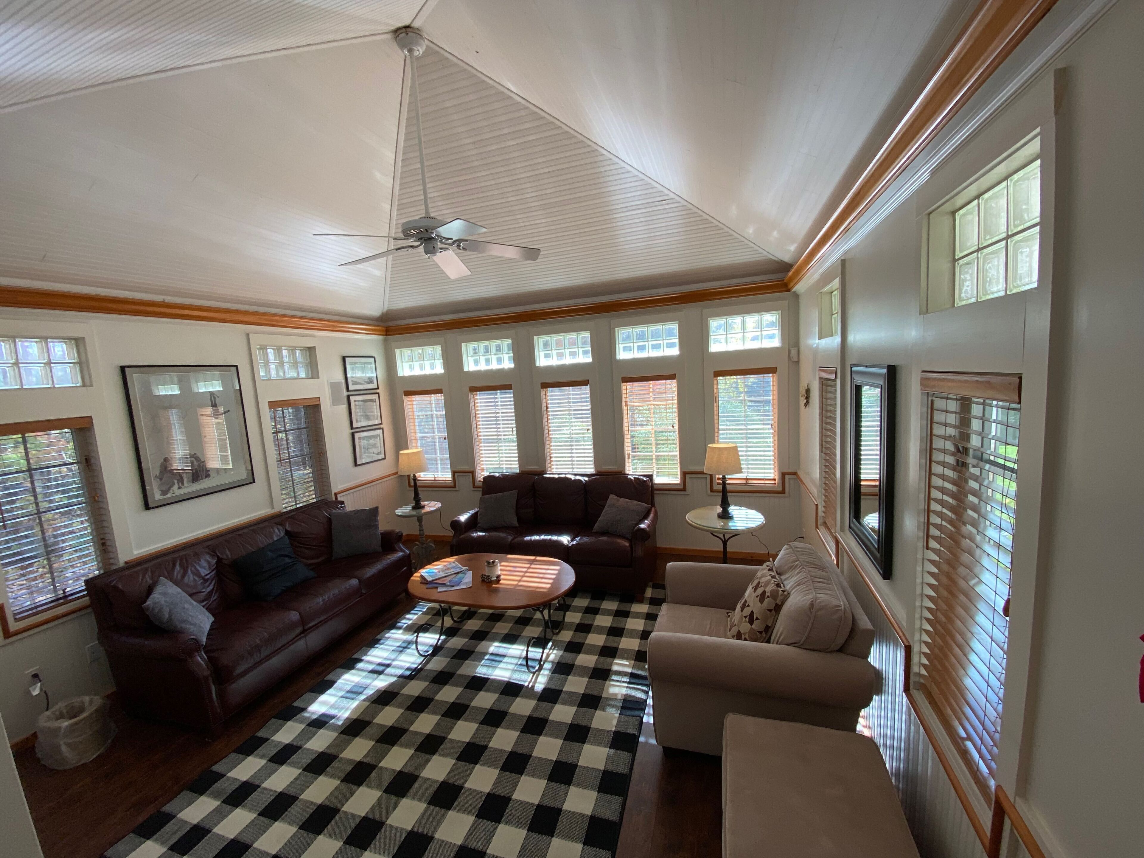 Smart TV, fireplace, video games, DVD player
