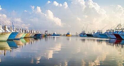Relax/Easy Walk to Beach MP 8- 3 Bedroom-2 Baths - Classic Beach Cottage