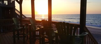 Pristine Oceanfront 4 soverom Escape Topsail Island Nord-Caroli