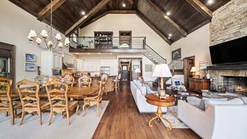 Smart TV, fireplace, DVD player, table tennis