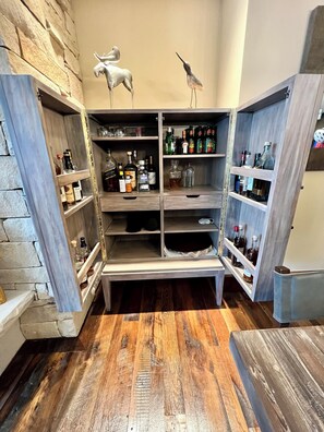 صورة غير مصنفة، 4 من 40، زرّ