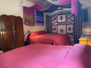 1 bedroom, desk, iron/ironing board, free WiFi