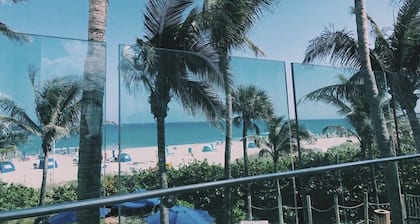 1Br 1Bth at The Palm Beach Singer Island Resort Hotel! DIRECT OCEAN VIEW!
