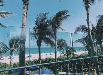 1Br 1Bth at The Palm Beach Singer Island Resort Hotel! DIRECT OCEAN VIEW!