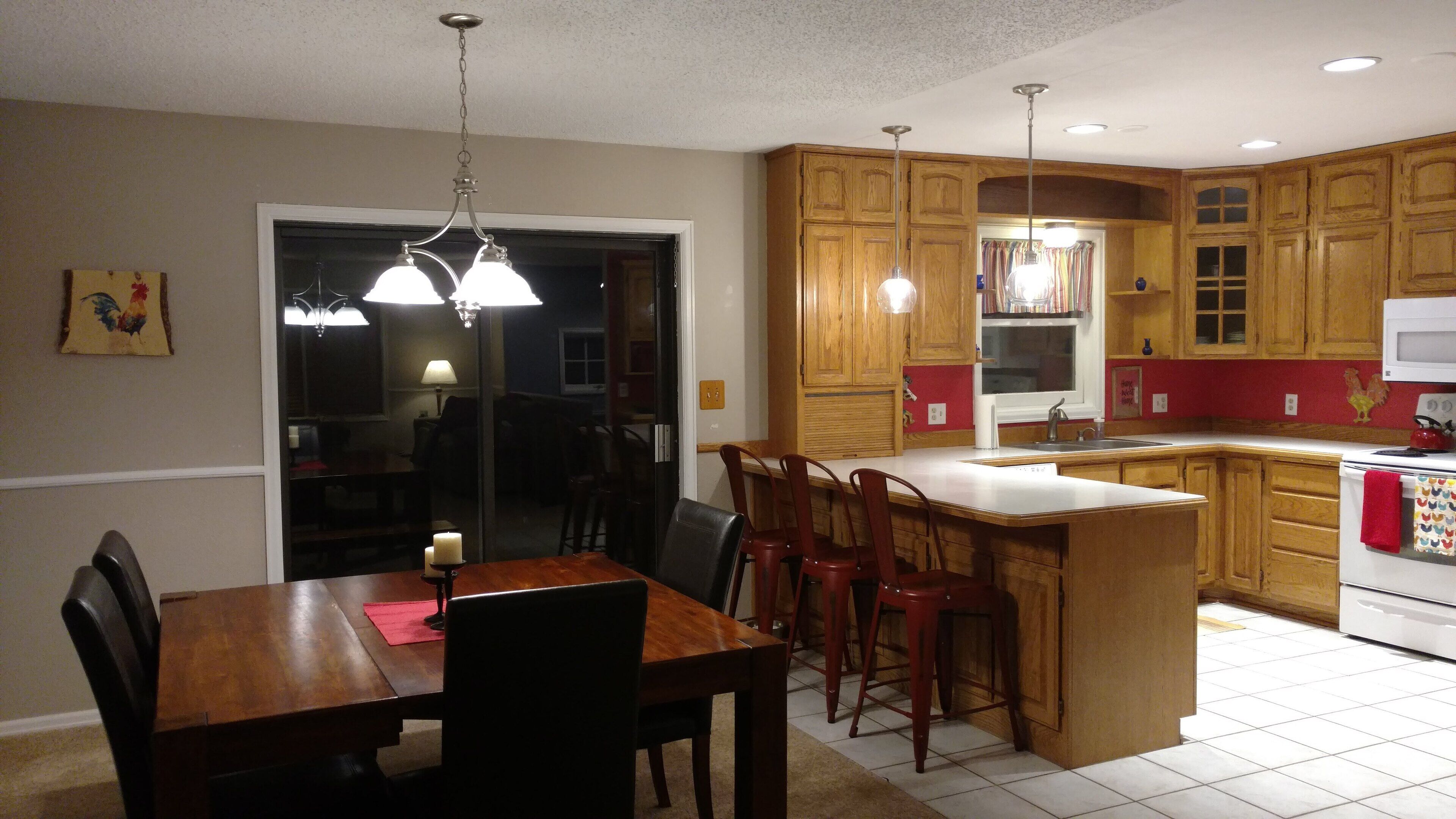 ثلاجة، ميكروويف، فرن، موقد طهي مسطح