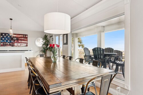 NEW POOL AND HOT TUB -Incredible Oceanfront Home with Amazing Views ~ Boardwalk