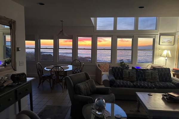 Smart-TV, Kamin, DVD-Player, Tischfußball