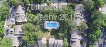 4 Bedroom w/pool in Downtown Hilton Head - walk to beach, shops and dining!