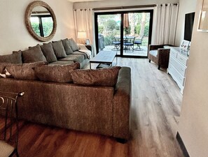 Smart TV, DVD player, video library