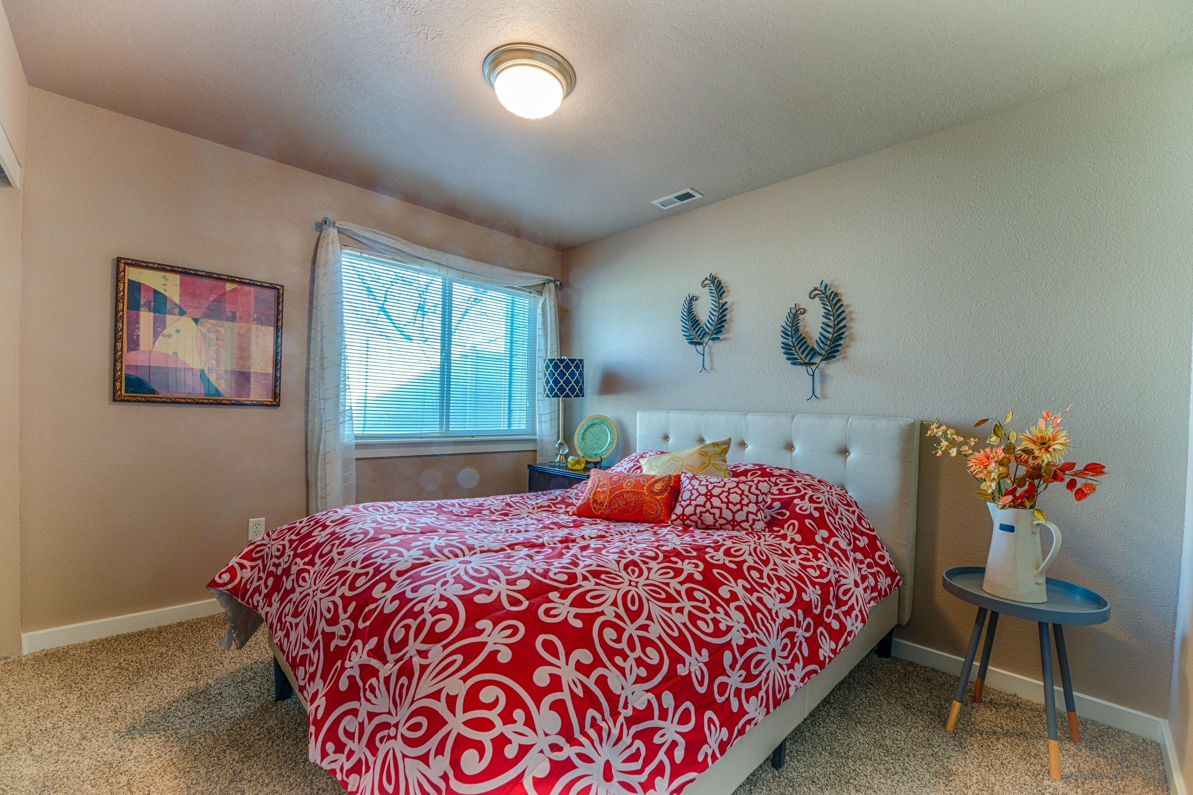 Modern, Beautiful Getaway in Central Boise Location
