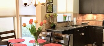Fantastic Home in Perfect Location - 2 Master Suites 