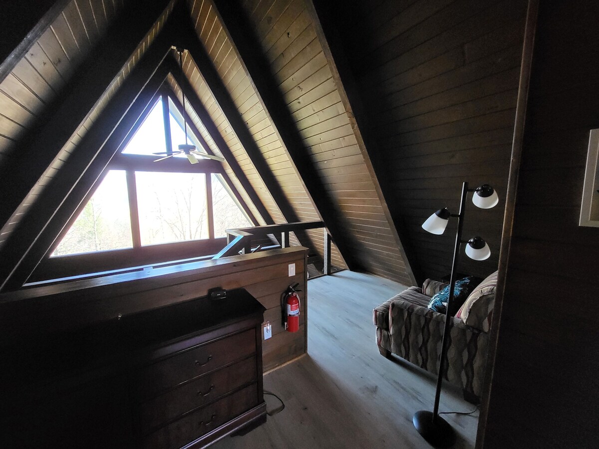 Photo 69 of Tyrolea Lodge - Surround yourself in the beauty of Fall in the Smokies!