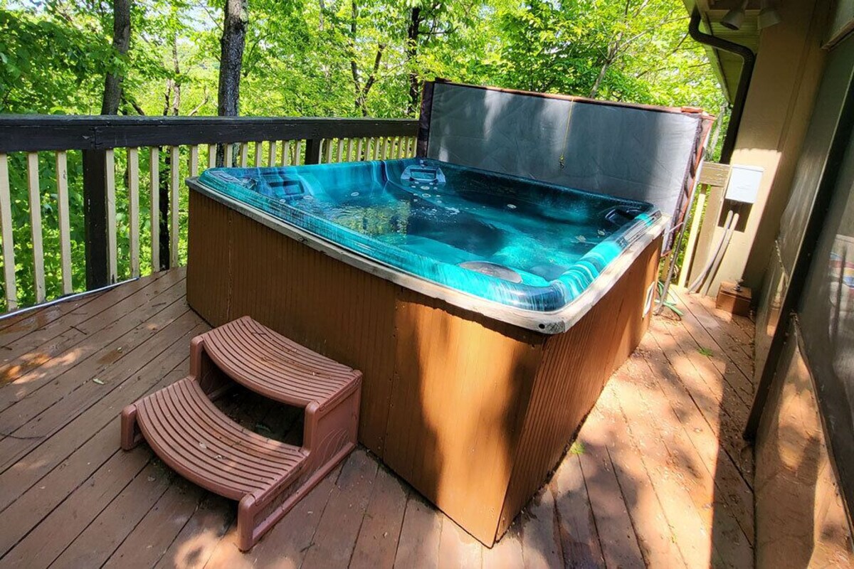 Photo 72 of Tyrolea Lodge - Surround yourself in the beauty of Fall in the Smokies!
