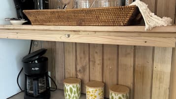 Fridge, microwave, coffee/tea maker, coffee grinder